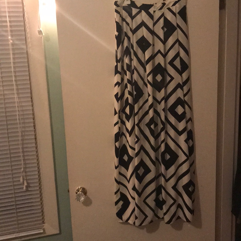 Maxi skirt